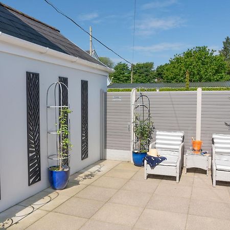 Fabulous Apartment For 2 In Llansteffan Llanstephan  Bagian luar foto