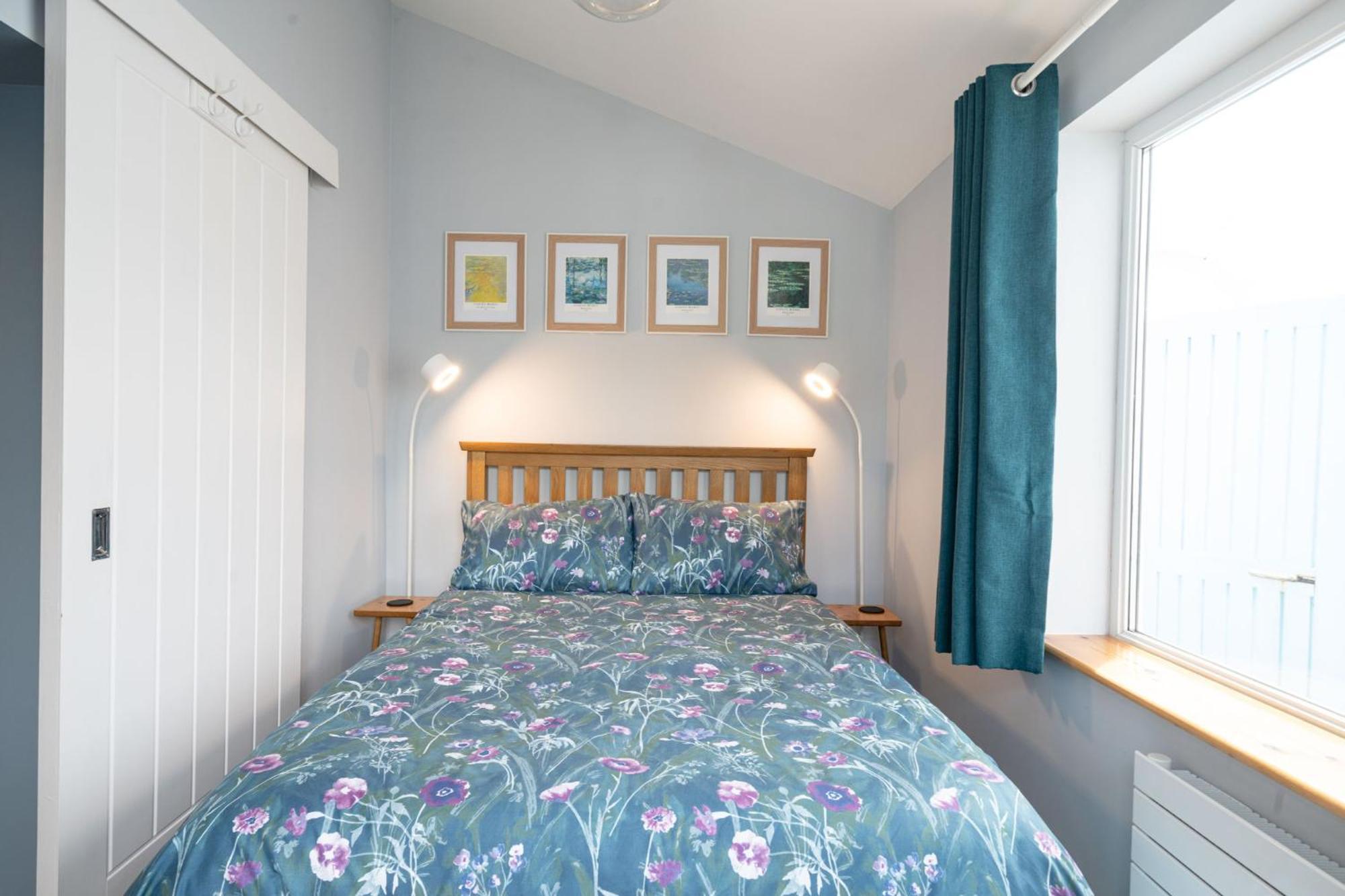 Fabulous Apartment For 2 In Llansteffan Llanstephan  Bagian luar foto